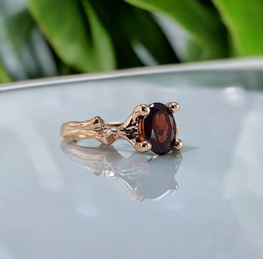 14k Gold Garnet Gemstone Ring - DV Jewelry Designs