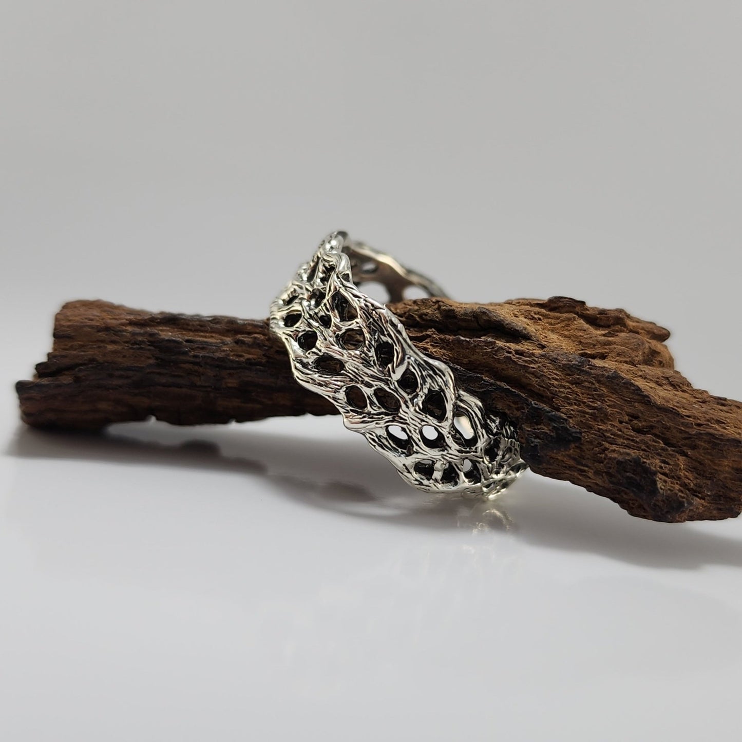 Unisex Ocean and Beach Style Wedding Band - Sea Fan Coral Ring Hand - sculpted by DV Jewelry Designs - DV Jewelry Designs