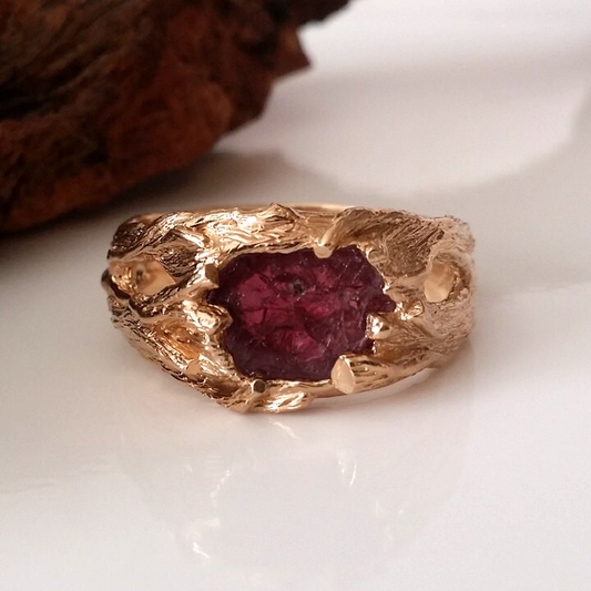 Raw Ruby Men's Wedding Band in Gold - One-of-a-Kind