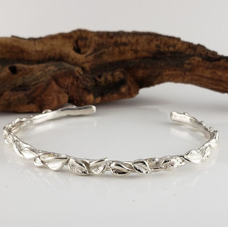 Solid Gold Leaf Bangle Bracelet - DV Jewelry Designs