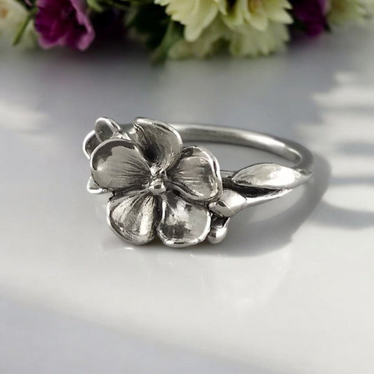 Sterling Silver Flower Ring - DV Jewelry Designs