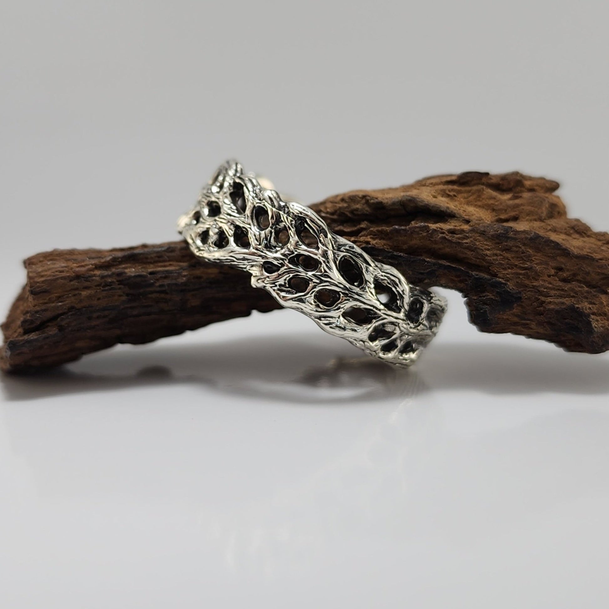 Unisex Ocean and Beach Style Wedding Band - Sea Fan Coral Ring Hand - sculpted by DV Jewelry Designs - DV Jewelry Designs